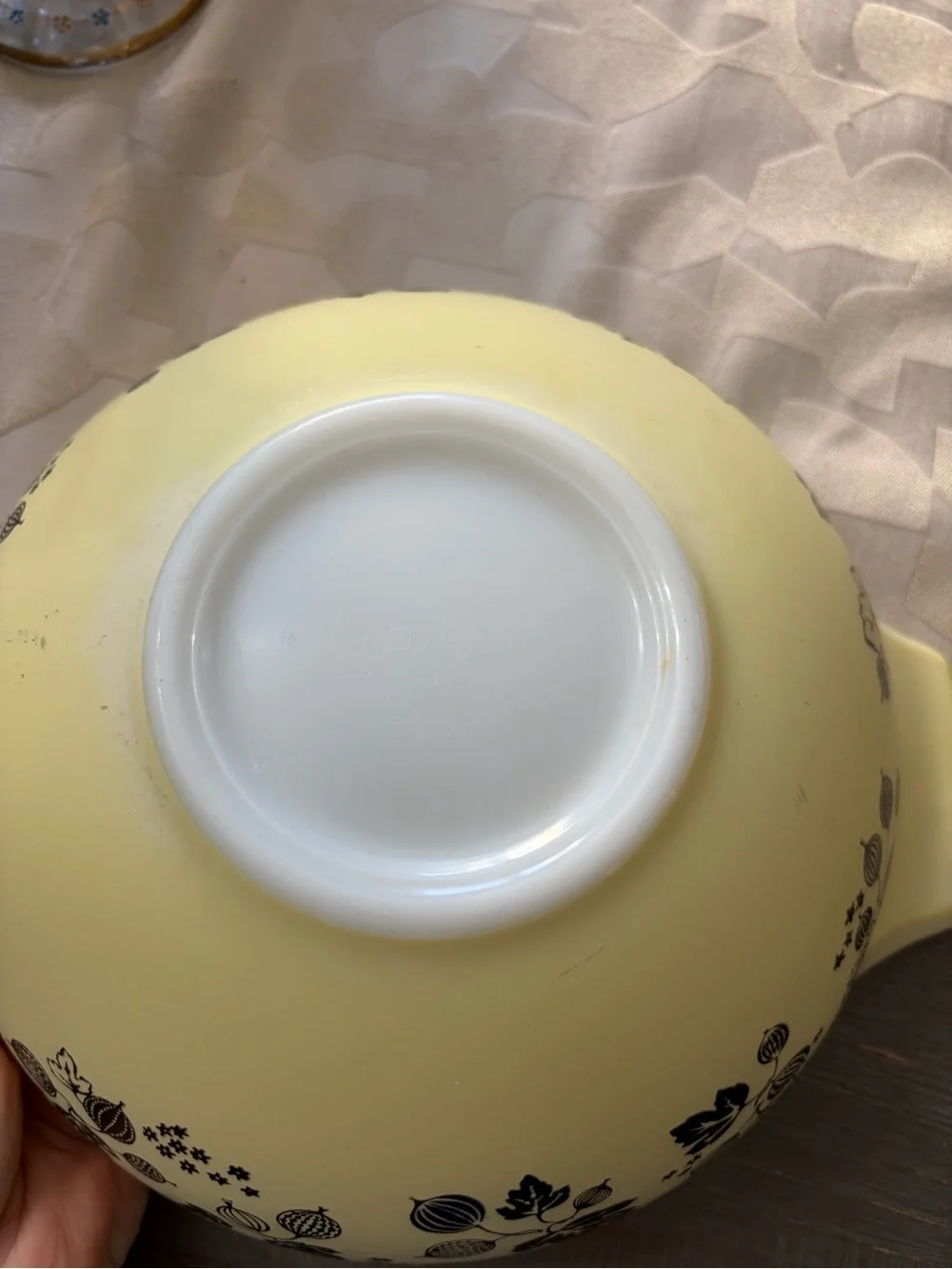 Vintage Pyrex Cinderella mixing  bowl Gooseberry pattern